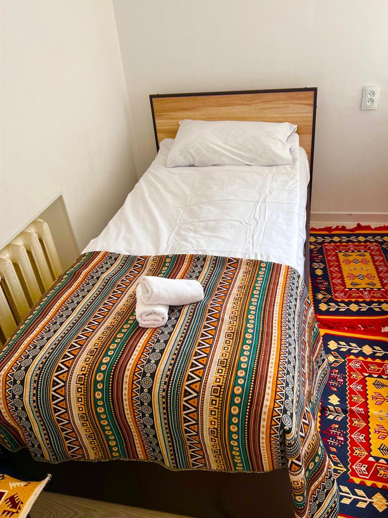 Tumar Guest House Naryn Экстерьер фото